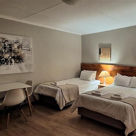 Masada Guest House Лангебан Екстериор снимка