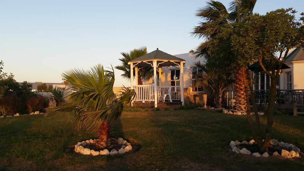 Masada Guest House Лангебан Екстериор снимка